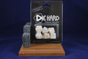 Die Hard Dice: Pearl w/Gold